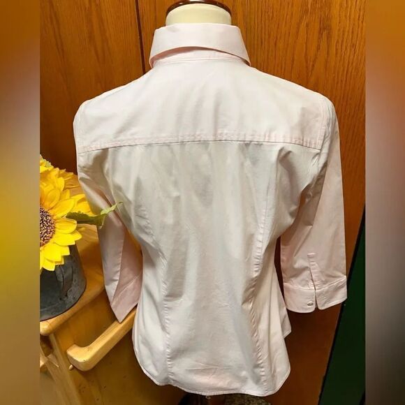EUC J. Crew 3/4 Sleeve Light Pink Button Down Top #14 - Picture 2 of 10